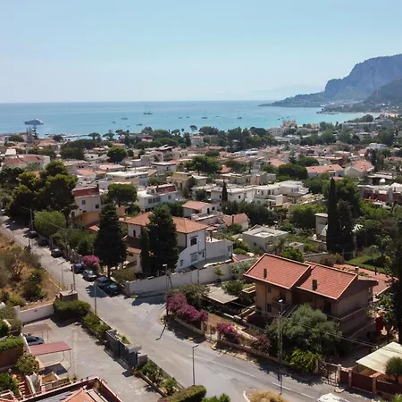 Lollo's Terrace Panoramic View 公寓