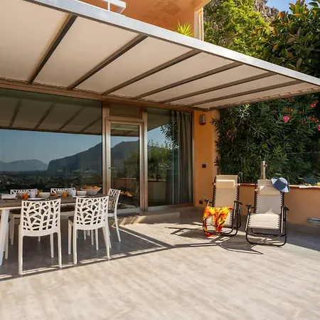 Lollo's Terrace Panoramic View 公寓 *