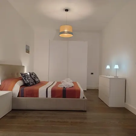 Lollo's Terrace Panoramic View דירה